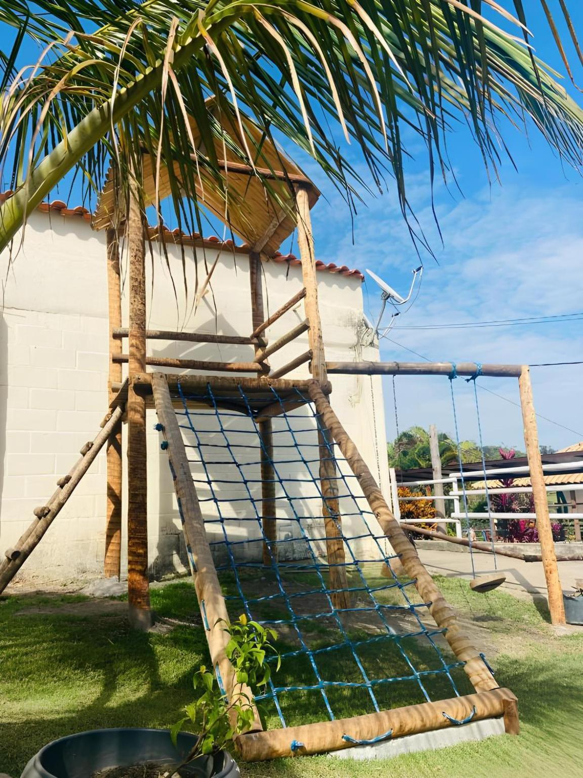 So Alegria Inn